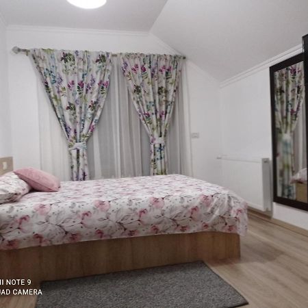 La Casa Alana Hotell Viseu de Jos Exteriör bild