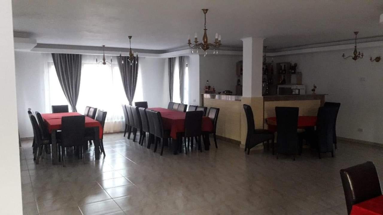 La Casa Alana Hotell Viseu de Jos Exteriör bild