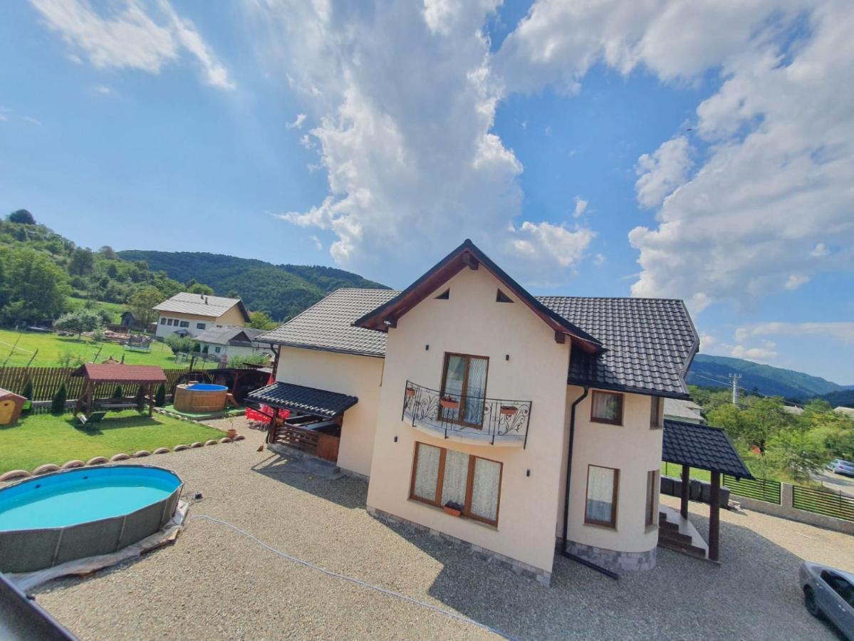 La Casa Alana Hotell Viseu de Jos Exteriör bild